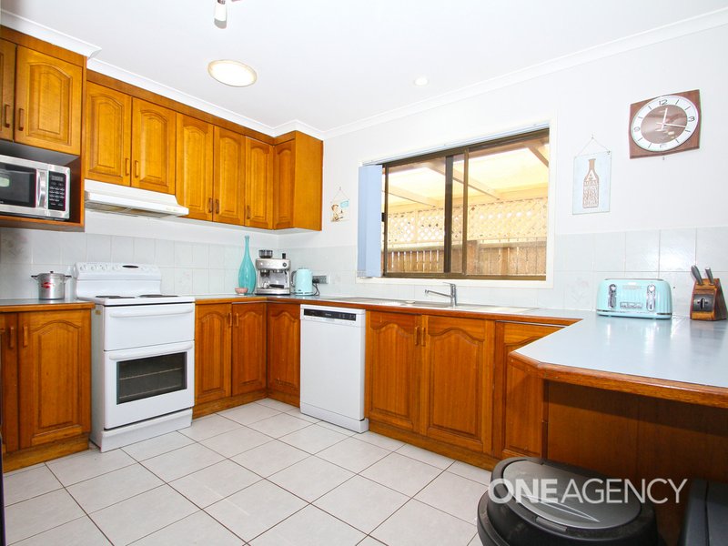 Photo - 7 North Street, Point Vernon QLD 4655 - Image 2