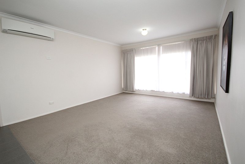 Photo - 7 Noske Place, Horsham VIC 3400 - Image 5