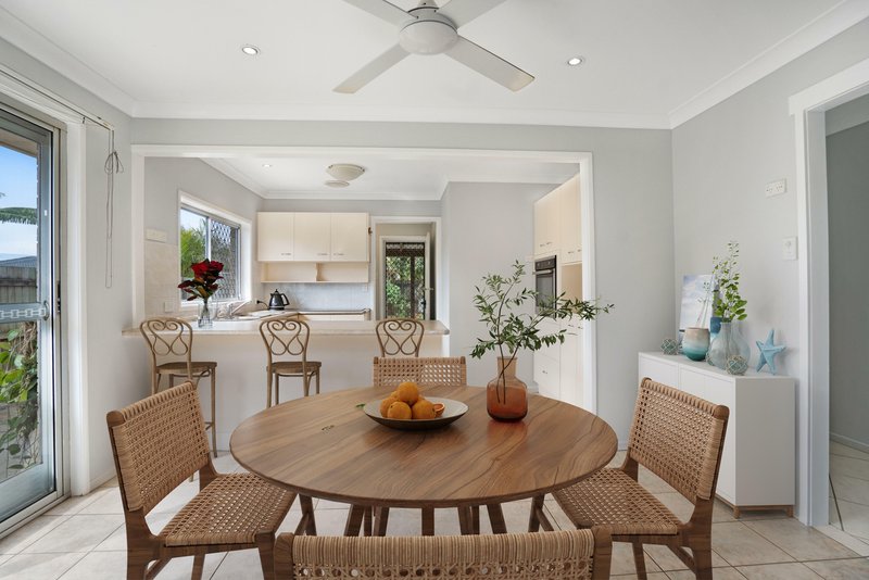 Photo - 7 Nungo Avenue, Bellara QLD 4507 - Image 5
