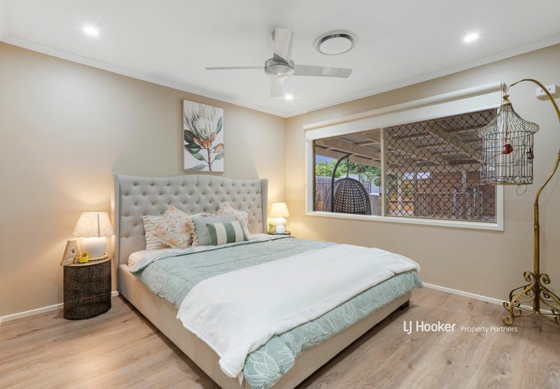 Photo - 7 Oakview Street, Parkinson QLD 4115 - Image 12