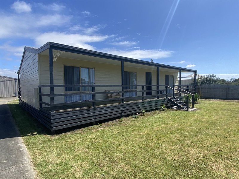 7 O'Brien Crescent, Mcloughlins Beach VIC 3874