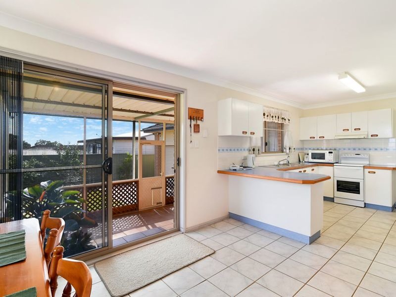 Photo - 7 Odette Avenue, Gorokan NSW 2263 - Image 4