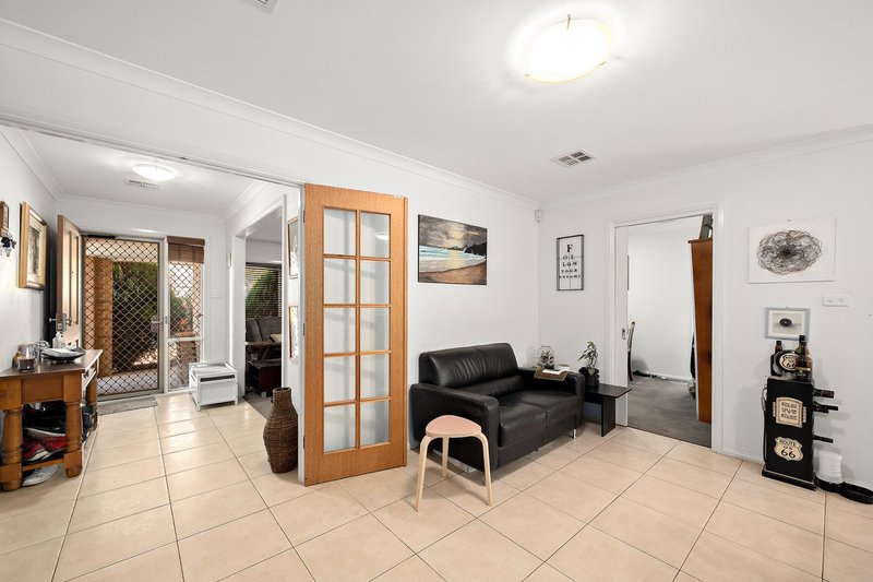 Photo - 7 Olary Street, Amaroo ACT 2914 - Image 5