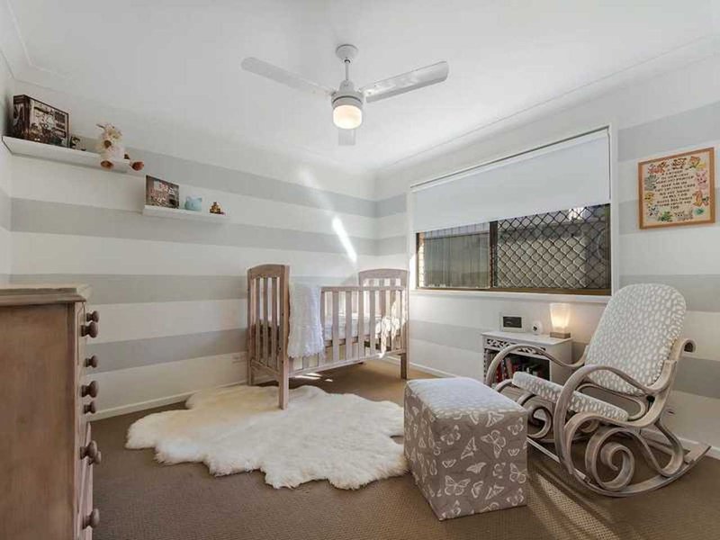 Photo - 7 Oleander Place, Robina QLD 4226 - Image 3