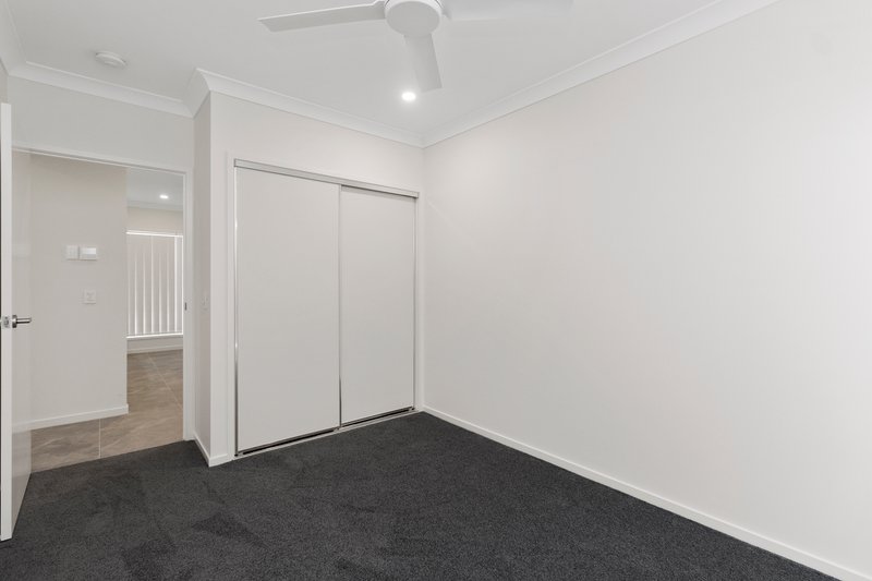Photo - 7 Olearia Street, Morayfield QLD 4506 - Image 9