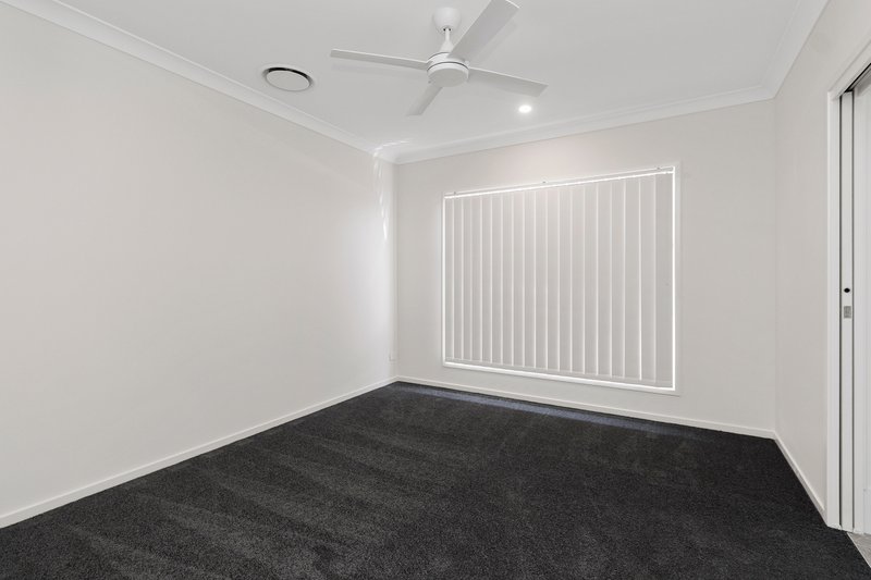 Photo - 7 Olearia Street, Morayfield QLD 4506 - Image 10