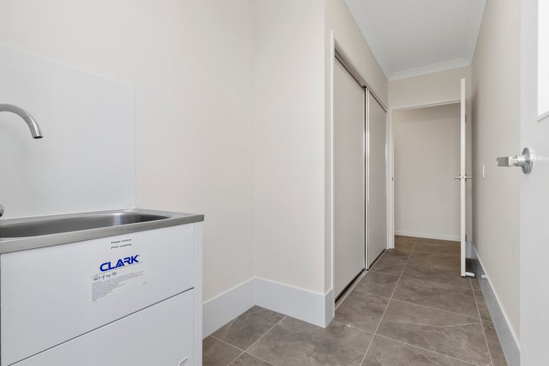 Photo - 7 Olearia Street, Morayfield QLD 4506 - Image 13