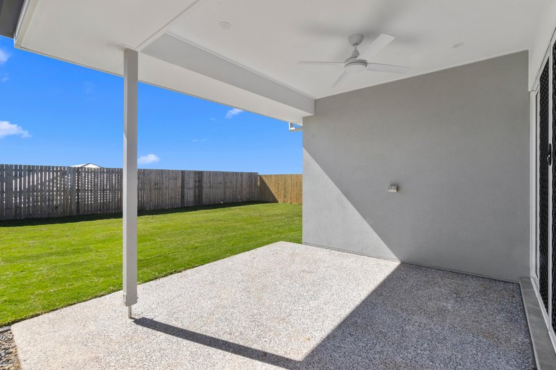Photo - 7 Olearia Street, Morayfield QLD 4506 - Image 14