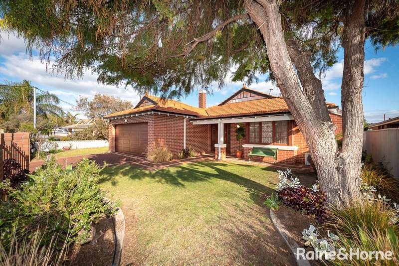 Photo - 7 Olsen Grove, South Bunbury WA 6230 - Image 2