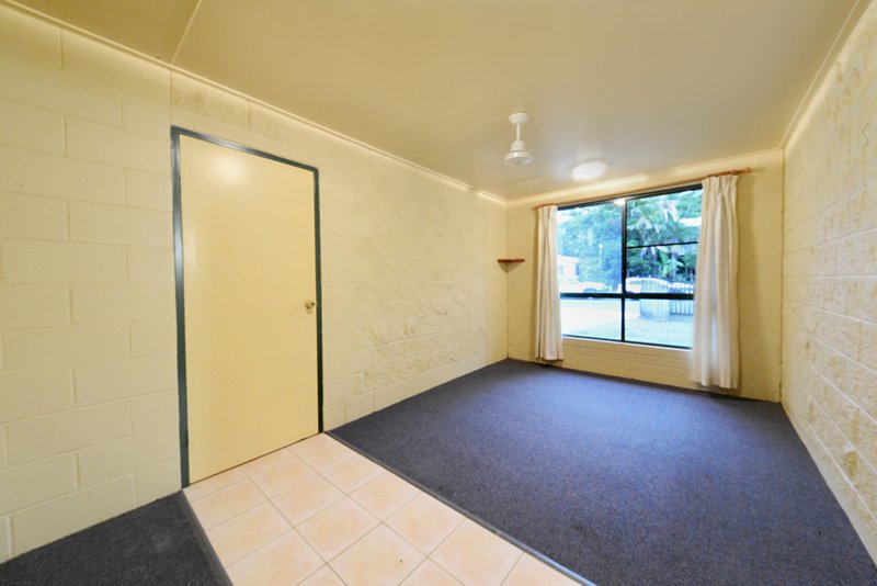 Photo - 7 Olsen Place, Jubilee Pocket QLD 4802 - Image 6