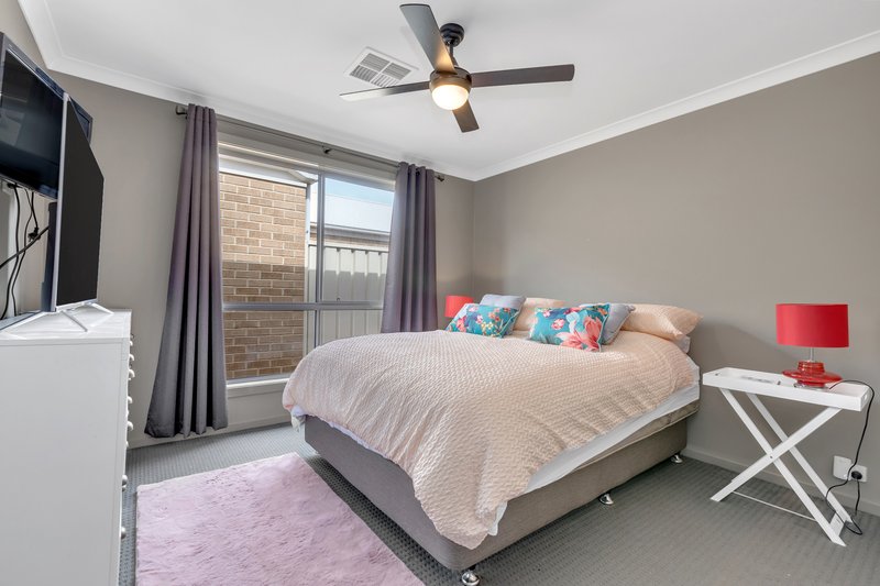 Photo - 7 Olympic Way, Munno Para West SA 5115 - Image 17