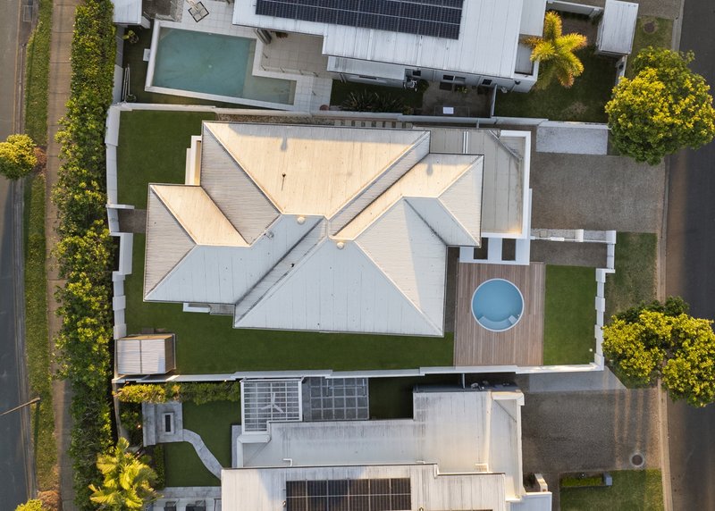 Photo - 7 Onshore Place, Helensvale QLD 4212 - Image 30