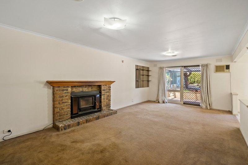 Photo - 7 Ontario Place, Rowville VIC 3178 - Image 5