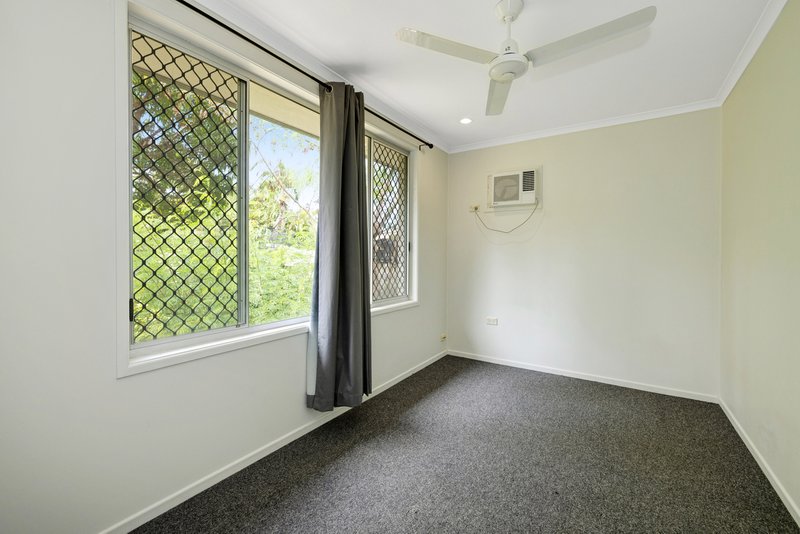 Photo - 7 Oolilpa Street, Mount Louisa QLD 4814 - Image 5