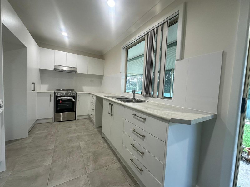 Photo - 7 Opal Place, Cartwright NSW 2168 - Image 2