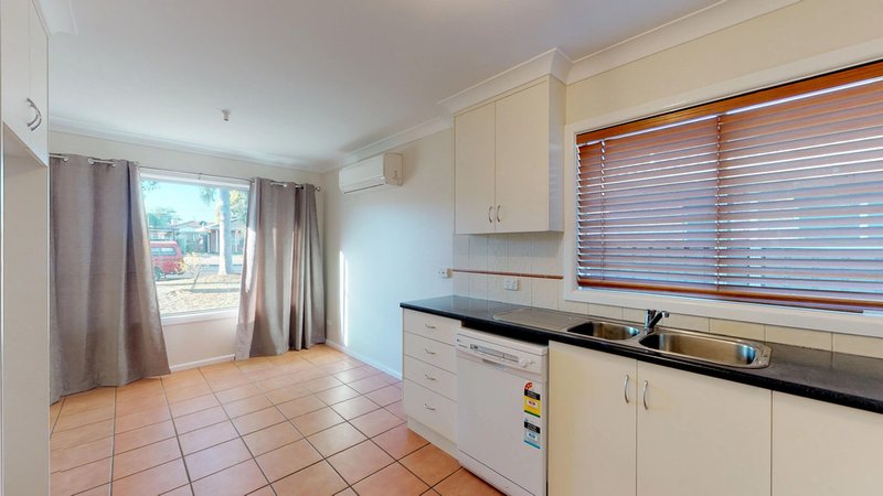 Photo - 7 Opal Street, Dubbo NSW 2830 - Image 2