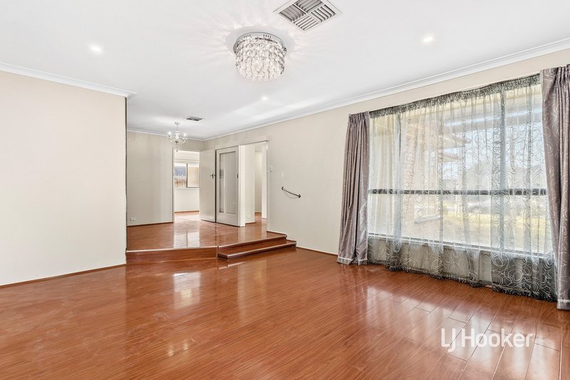 Photo - 7 Oppy Crescent, Hoppers Crossing VIC 3029 - Image 7