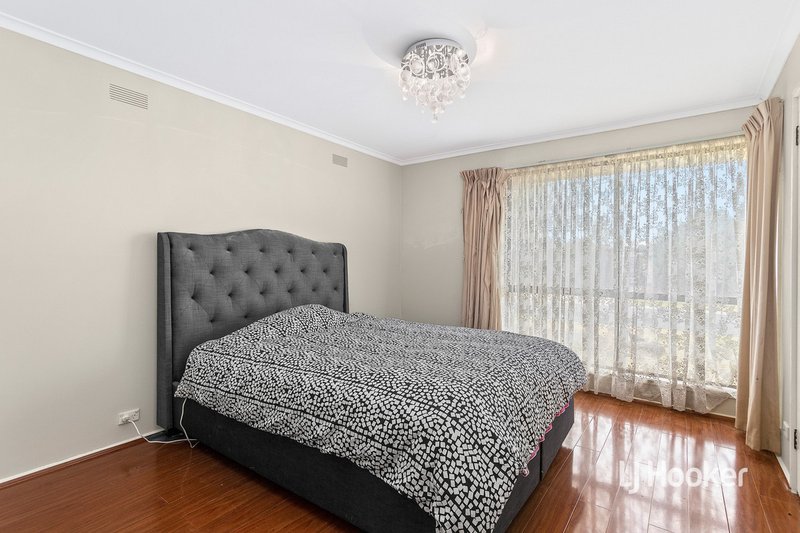 Photo - 7 Oppy Crescent, Hoppers Crossing VIC 3029 - Image 11