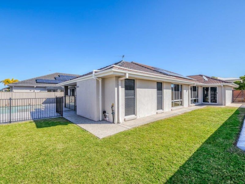 Photo - 7 Oriole Close, Banksia Beach QLD 4507 - Image 22