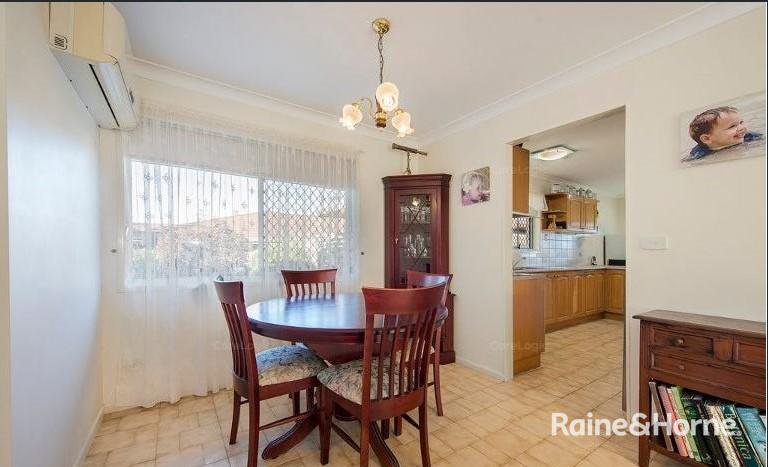 Photo - 7 Osanna Street, Daisy Hill QLD 4127 - Image 6