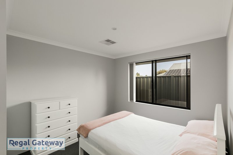 Photo - 7 Ossett Street, Wellard WA 6170 - Image 11