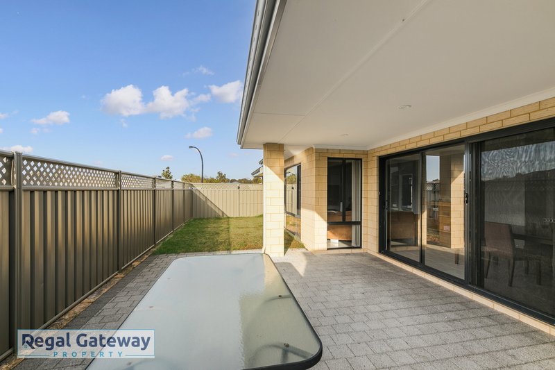 Photo - 7 Ossett Street, Wellard WA 6170 - Image 20