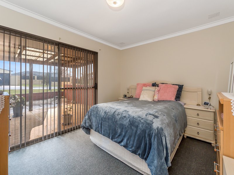 Photo - 7 Otway Place, Shoalwater WA 6169 - Image 5