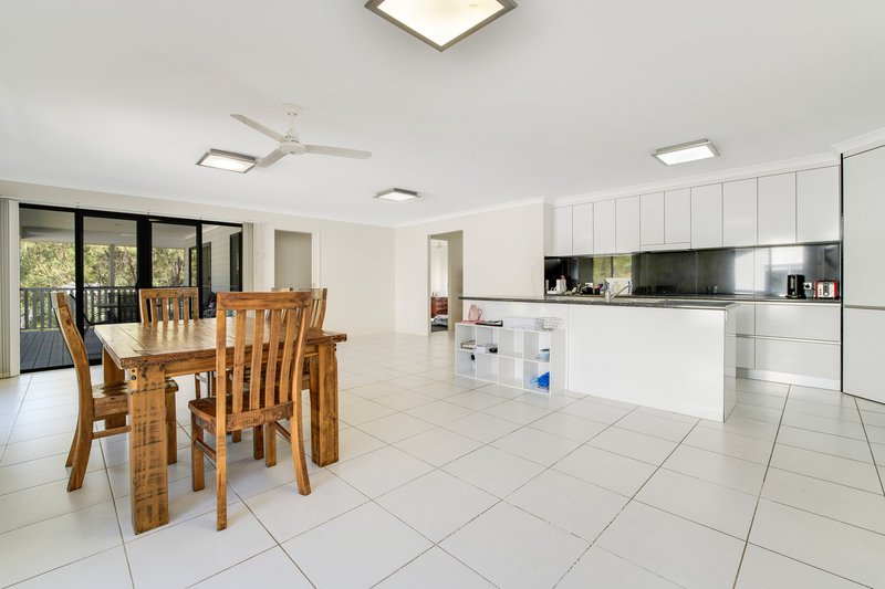 Photo - 7 Ouston Place, South Gladstone QLD 4680 - Image 7