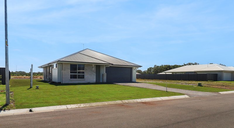 Photo - 7 Oystercatcher St Woodgate , Woodgate QLD 4660 - Image