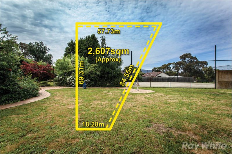 7 Pach Road, Wantirna South VIC 3152