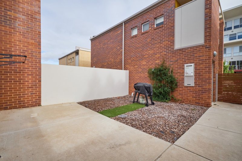 Photo - 7 Paget Street, Bruce ACT 2617 - Image 13