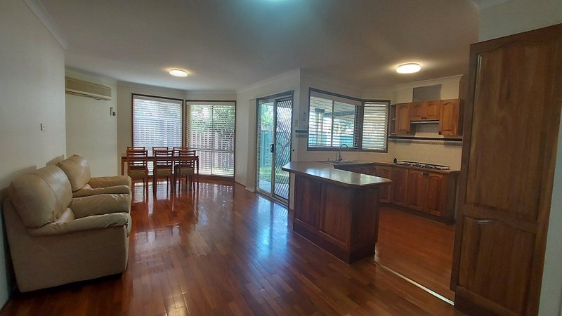 Photo - 7 Paisley Close, St Andrews NSW 2566 - Image 4