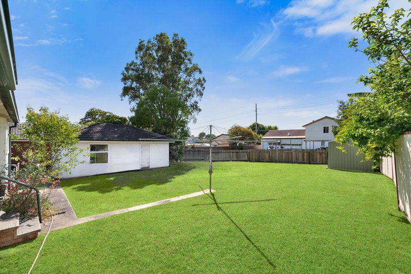 Photo - 7 Palmer Street, Ingleburn NSW 2565 - Image 11