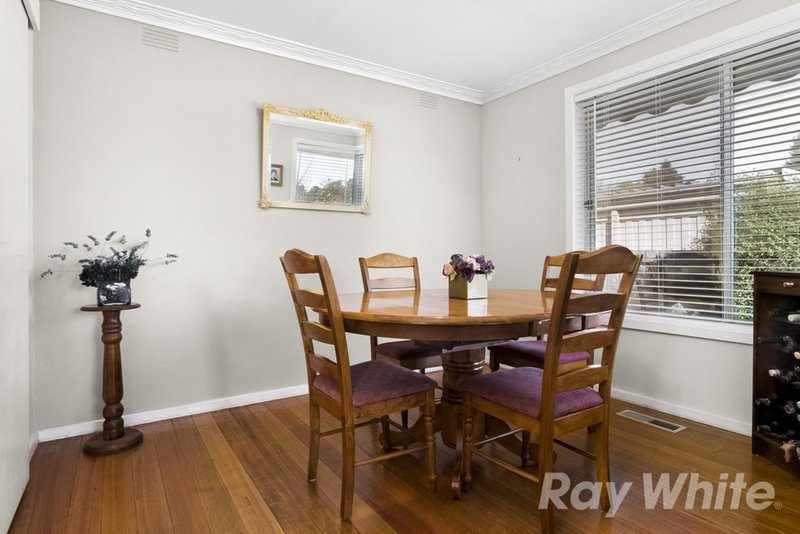 Photo - 7 Pamela Court, Scoresby VIC 3179 - Image 4