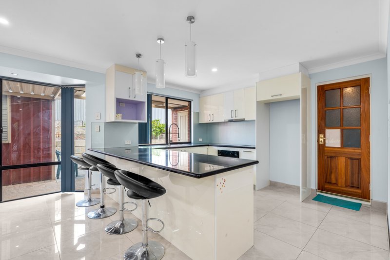 Photo - 7 Pampus Court, Mirrabooka WA 6061 - Image 10