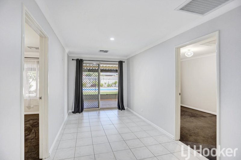 Photo - 7 Paperbark Mews, Warnbro WA 6169 - Image 14