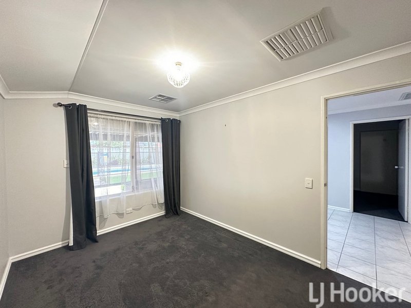 Photo - 7 Paperbark Mews, Warnbro WA 6169 - Image 15