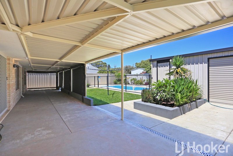 Photo - 7 Paperbark Mews, Warnbro WA 6169 - Image 17