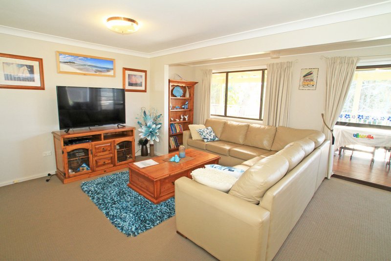 Photo - 7 Paradise Crescent, Sussex Inlet NSW 2540 - Image 3