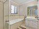 Photo - 7 Pardalote Place, Cashmere QLD 4500 - Image 12