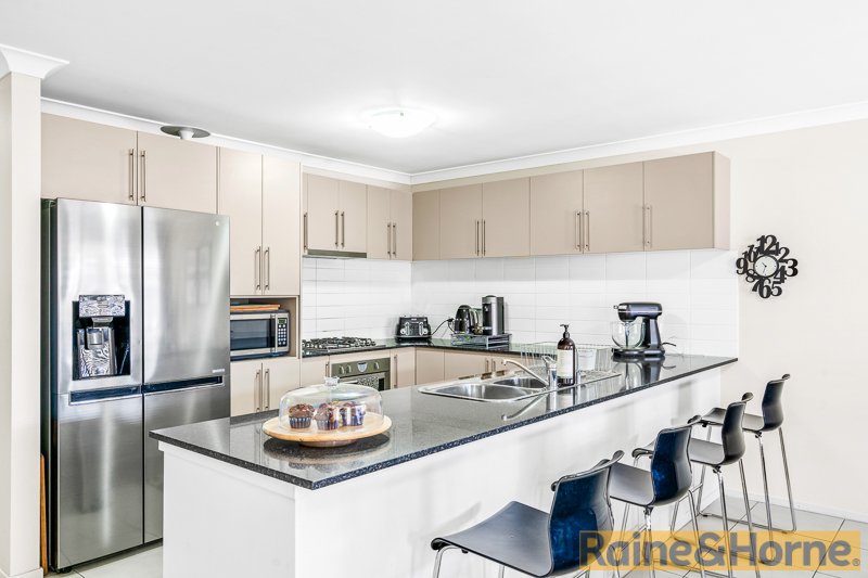 Photo - 7 Paringa Drive, The Ponds NSW 2769 - Image 2