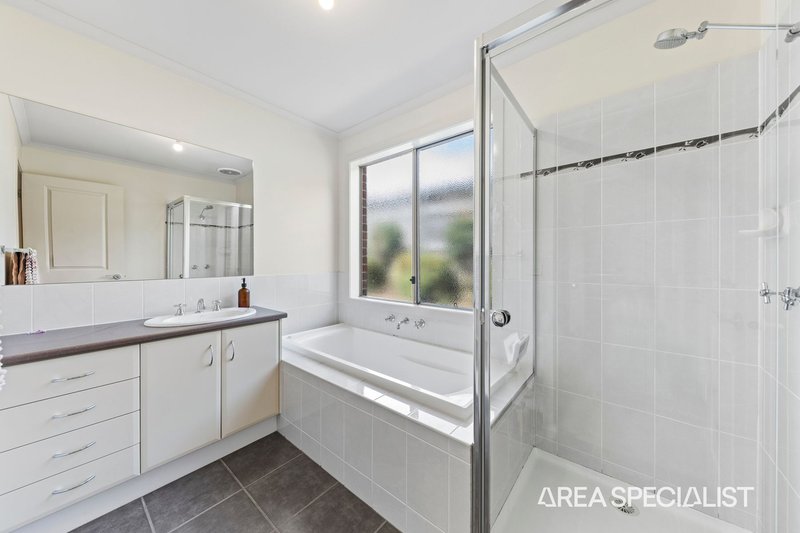 Photo - 7 Park Vista, Drouin VIC 3818 - Image 10