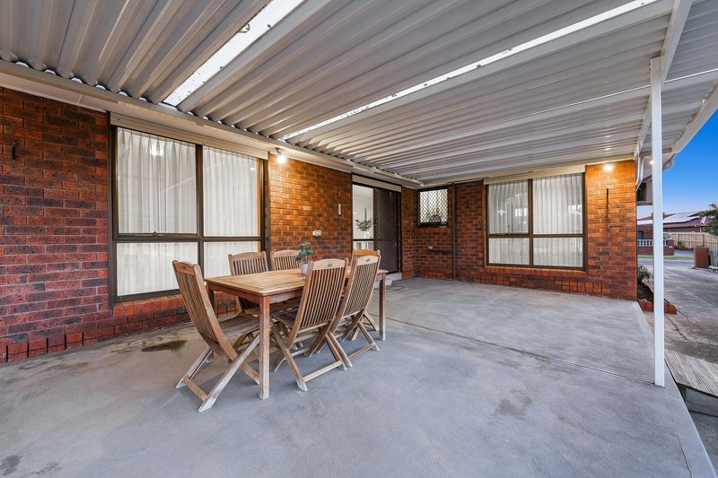 Photo - 7 Parkland Court, Keysborough VIC 3173 - Image 8