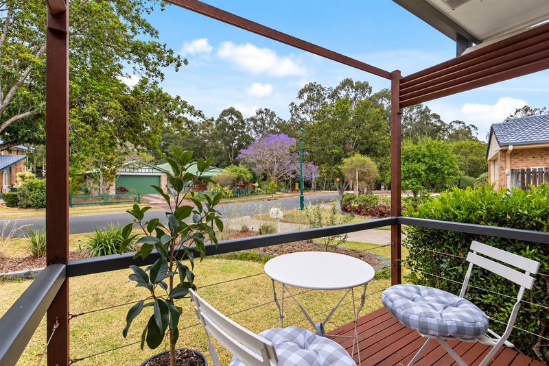 Photo - 7 Parkview Place, Bridgeman Downs QLD 4035 - Image 1