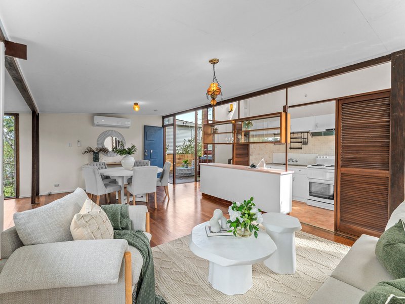 Photo - 7 Parnoolar Crescent, Ferny Hills QLD 4055 - Image 24