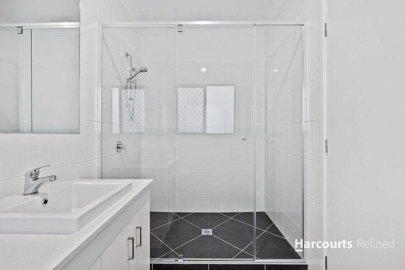 Photo - 7 Paroo Road, South Maclean QLD 4280 - Image 8