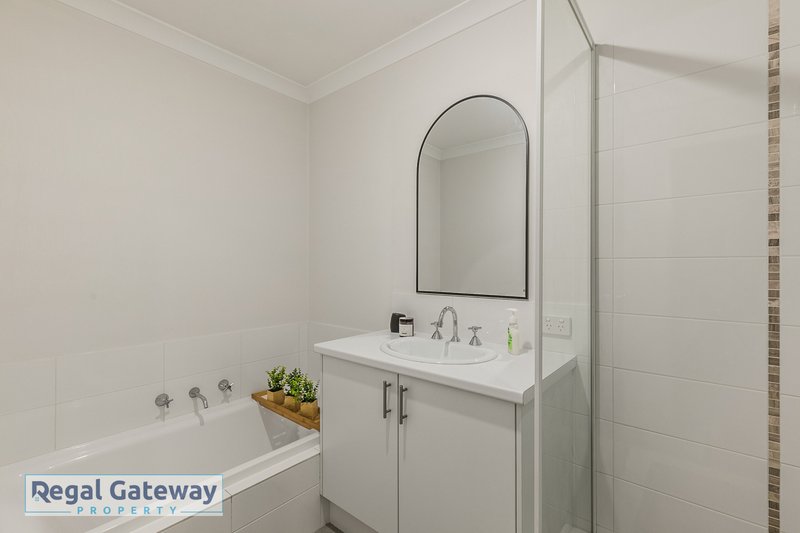 Photo - 7 Paroo Way, Wandi WA 6167 - Image 15