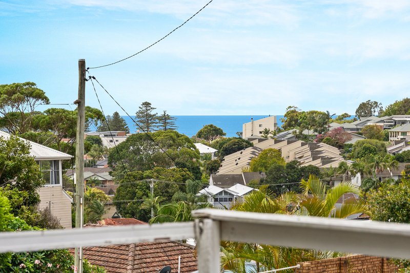 Photo - 7 Parry Avenue, Terrigal NSW 2260 - Image 7