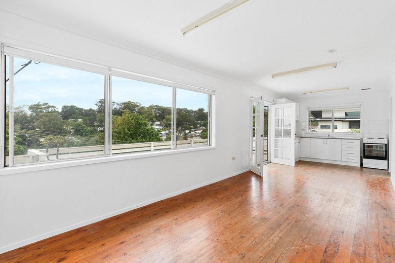 Photo - 7 Parry Avenue, Terrigal NSW 2260 - Image 8