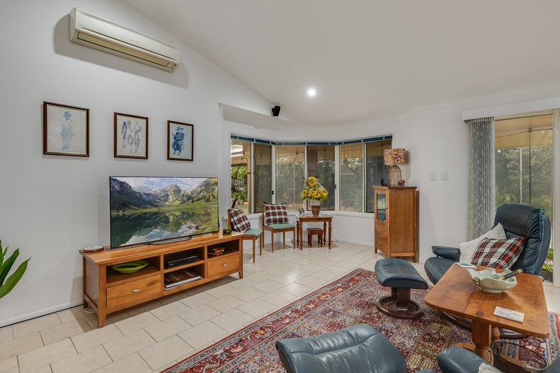 Photo - 7 Parsley Drive, Middle Ridge QLD 4350 - Image 8